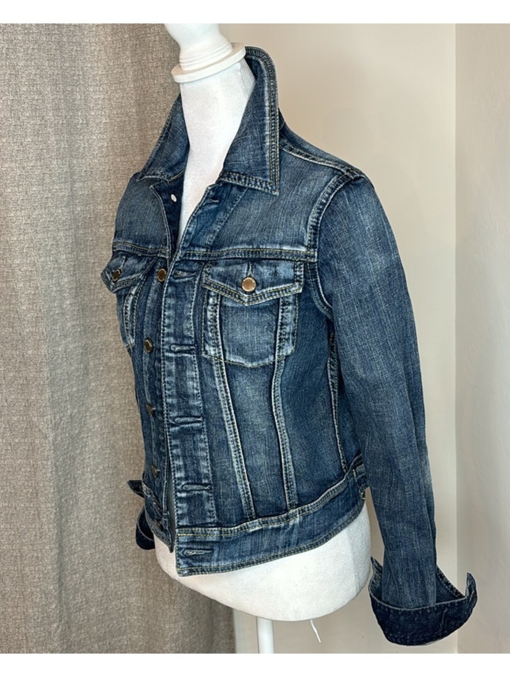 EXPRESS | Precision Fit Denim Jacket